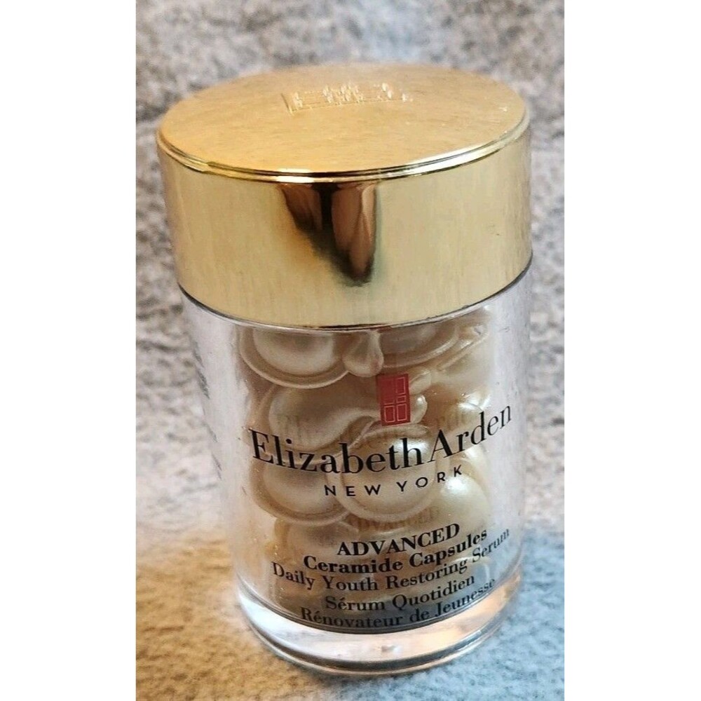 Elizabeth Arden ADVANCED Ceramide Capsules Daily Youth Restoring Serum 30 pieces